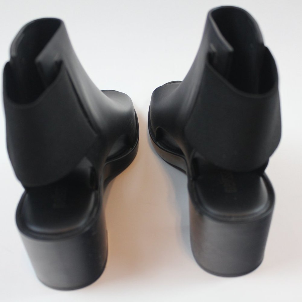 Melissa Black Dance Peep Toe Elastic Ankle Booties PVC Womens Shoe Size 5 - Picture 5 of 10